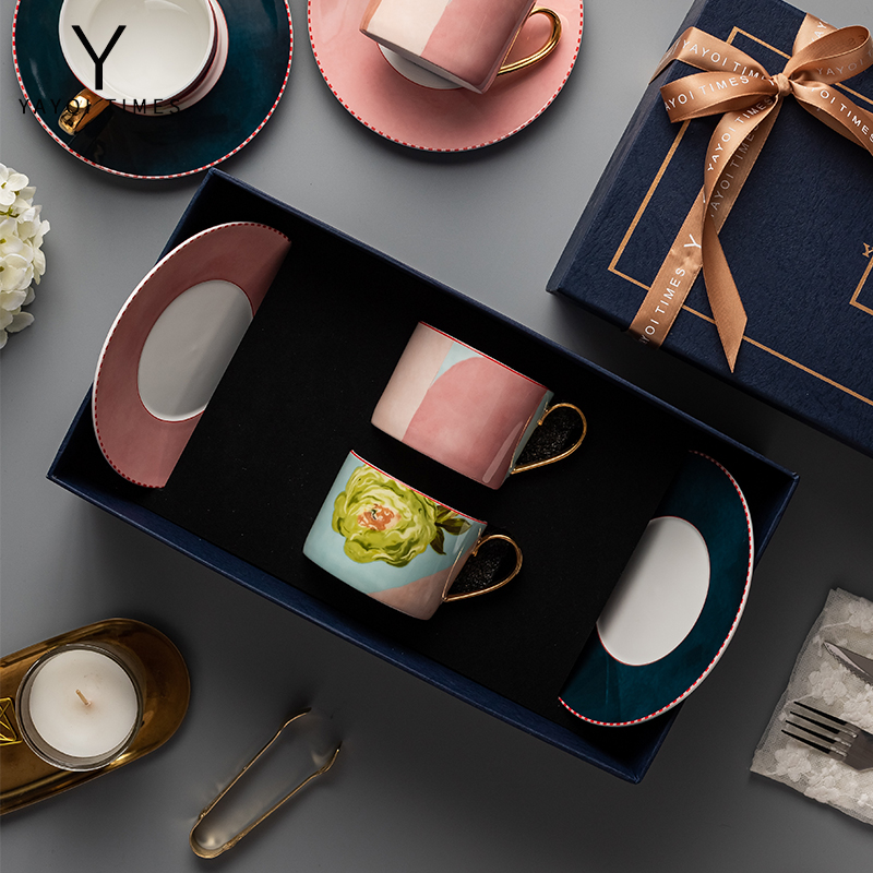 Yayoi era CAROL carol rose coffee cup bone china cup couple pair cup souvenir