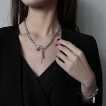 Square Letter Necklace Girl Pure Silver Ins Hip Hop Small Crowd Design Sense Round Pearl Lock Bone Chain 2021 New Accessories