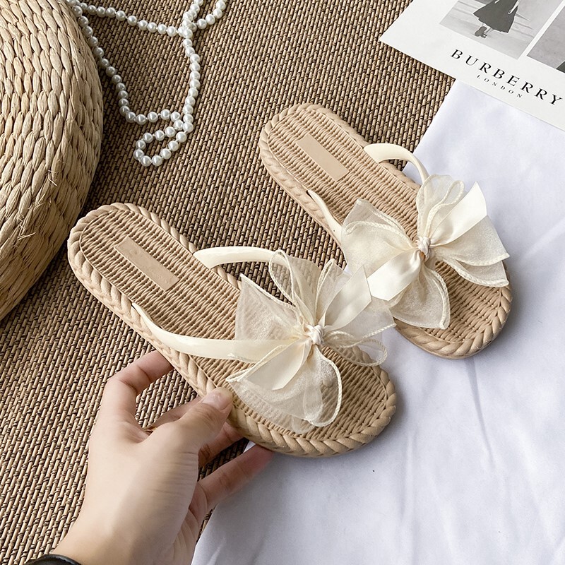 Sweet Bow-Knot Flip-Flops for Women, Summer Outdoor Wear, Beach Vacation, Ins Fashion, Versatile Fairy Sandals