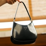 Новая сумочка Cleo Mid -Oancient захватывающие палочки под подмышками кожаной кожаной ретро -ретро сумочка на плече 1BC499 P