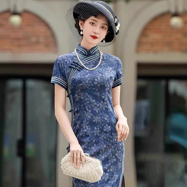1861年复古风尚:新款连肩短袖连衣裙👗的裁剪秘籍