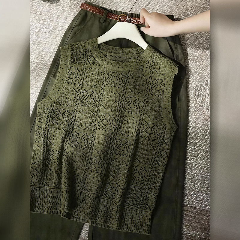 French-Style Green Knitted Sleeveless Top and Wide-Leg Pants Set for Women, 2026 Summer New Style, Elegant and Versatile Two-Piece Set French-Style Green Knitted Sleeveless Top and Wide-Leg Pants Set for Women, 2026 Summer New Style, Elegant and Versatile Two-Piece Set