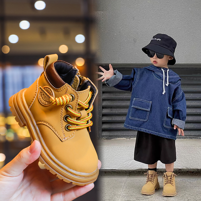 Осенне-зимние ботинки из ревеня для родителей и детей для мальчиков, бархатные полусапожки, осенняя обувь для малышей на мягкой подошве, детские ботинки Martin