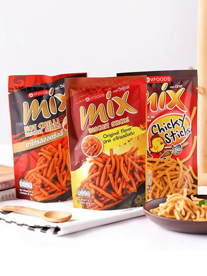 VFOODS MIX Crispy Sticks 75g imported from Thailand, original spicy shrimp crackers and French fries, internet celebrity casual and delicious snacks