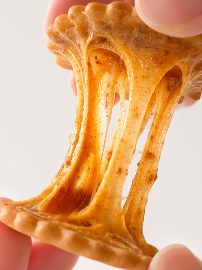 Winter's Salted Egg Yolk Biscuits Japanese-Style Malt Cookies with Filling Internet-Famous Snack Brown Sugar Malt Candy Office Leisure Snack