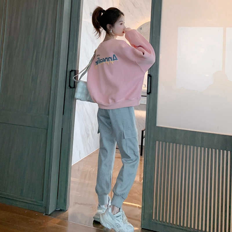 Small sub-high fashion temperament net red popcorn Fried Street Fashion Salt Ensemble Wearing a two-piece suit Female fall foreign pie