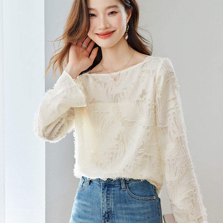 Fenshixuan, весна и осень 2025, новая стильная блузка с одним вырезом и открытыми плечами, шифоновая рубашка с длинными рукавами и кружевной кисточкой, маленькая рубашка