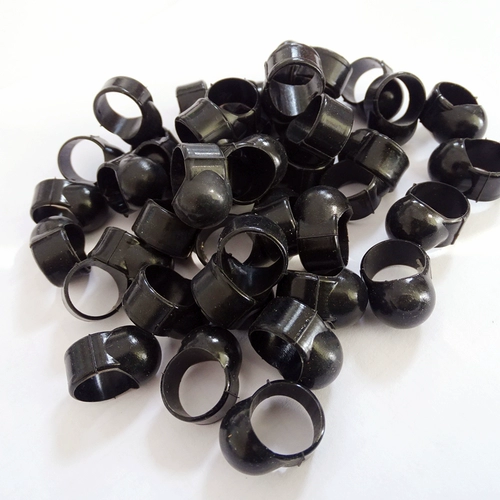 Три -летняя старая магазин с семью цветными эфирными барабанными аксессуарами барабан молоток для головки рукава задняя крышка задняя крышка не сокрушительные ноги