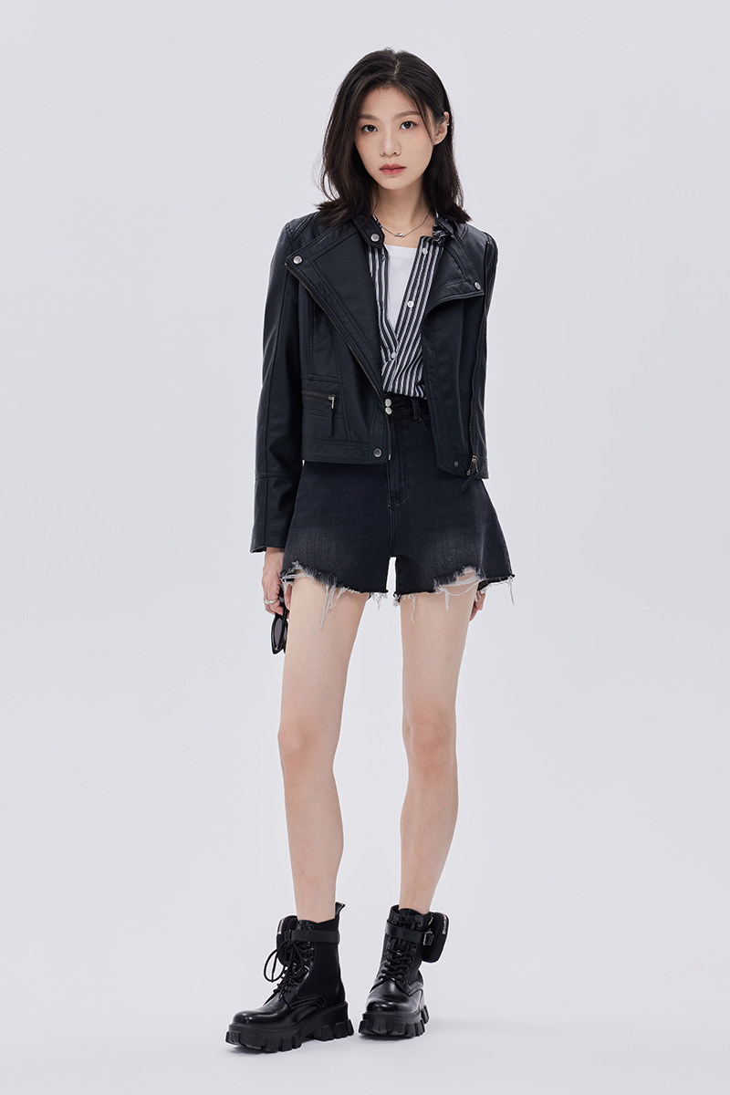 Кожаная куртка 覆古斜拉炼 炼 𫔀短款机车风上衣2025新款春秋立领修身黑色pu皮衣外套女 Tnxn