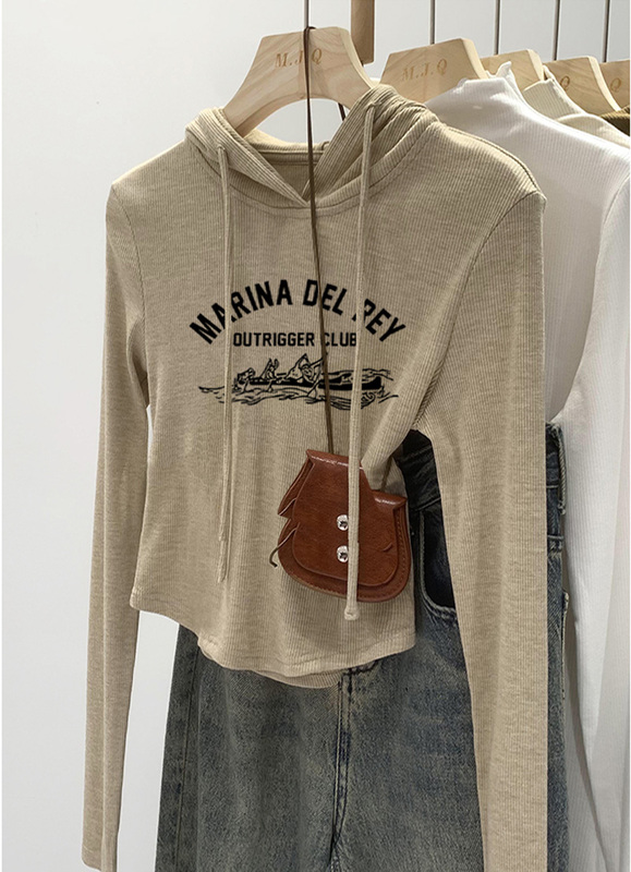 2026 New American-Style Hooded Long-Sleeve T-Shirt for Women, Slim Fit, Fashionable and Versatile Base Shirt Top for Spring and Autumn