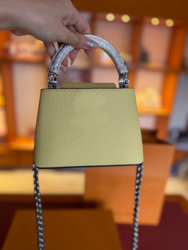 2026 New Model Himalayan Crocodile Leather Handle Mini Kapustin Chick Yellow Crossbody Bag Handbag