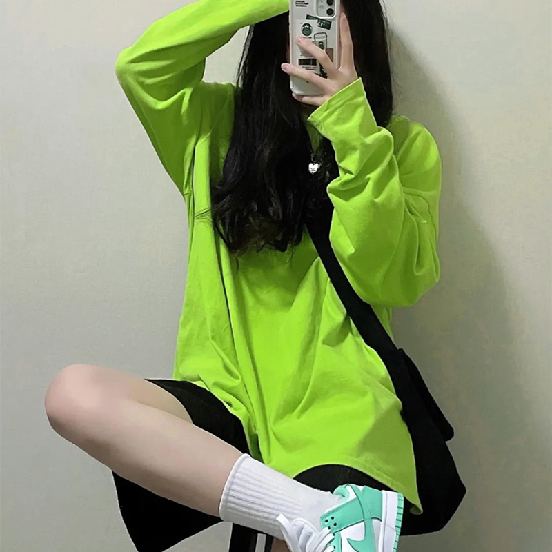 Fluorescent Green Long-Sleeved T-Shirt for Women, Spring 2026 New Style, Pure Cotton, Loose-Fitting, American Retro Style, Stylish Inner Wear, Regular Shoulder Top