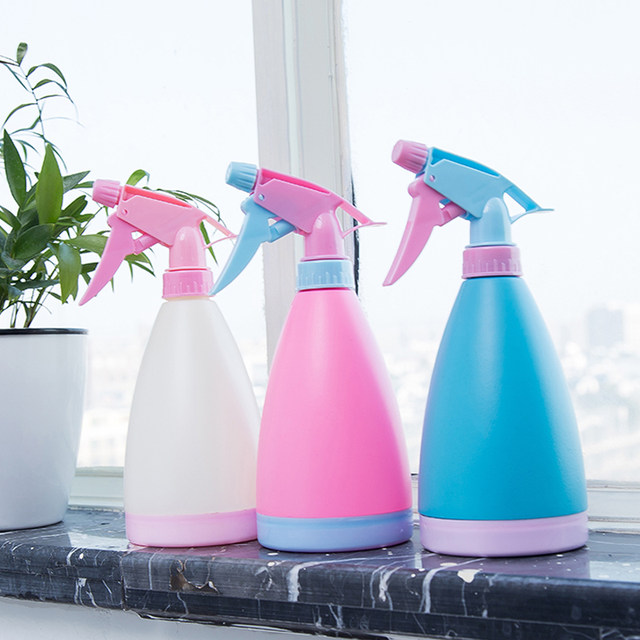 ການຫົດນ້ໍາໃນເຮືອນຂະຫນາດນ້ອຍສາມາດເຮັດສວນໄດ້ watering ສາມາດ sprayer pneumatic ຄວາມກົດດັນຂະຫນາດນ້ອຍ watering ຕຸກສາມຊອງ