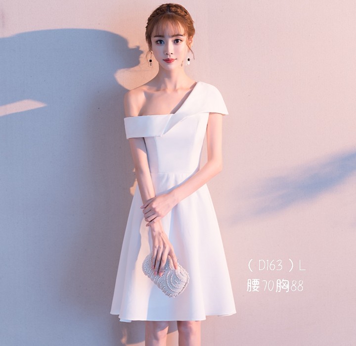  L+D163 waist 70 breasts 88 rent   + $1.57 