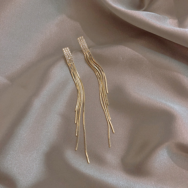 2022 New wave minimalist about lukewarm atmosphere with super-long streaming sueared 925 pure silver high-grade sensuous earrings woman