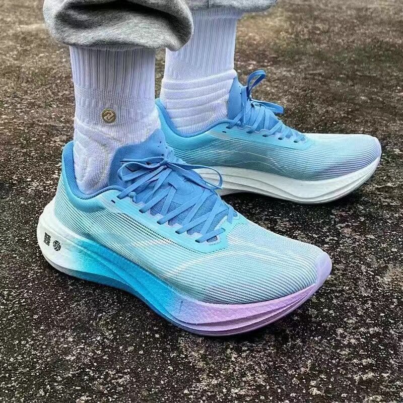 Feidian 3challenger 男性と女性のスポーツシューズ 2024 秋冬男性の通気性の高い高反発プロのレーシング ランニング シューズ