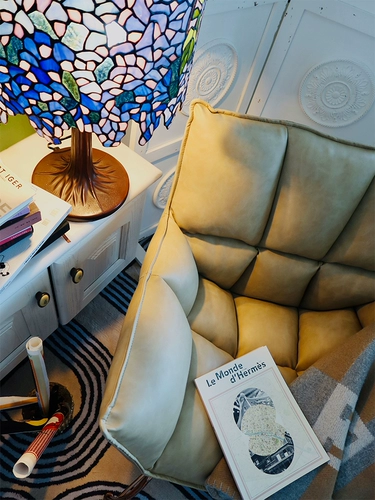 Средне -разногласие Herme Слон Бейджан диван | Стулья для чтения с поддержкой, а не мягкими коллапсами