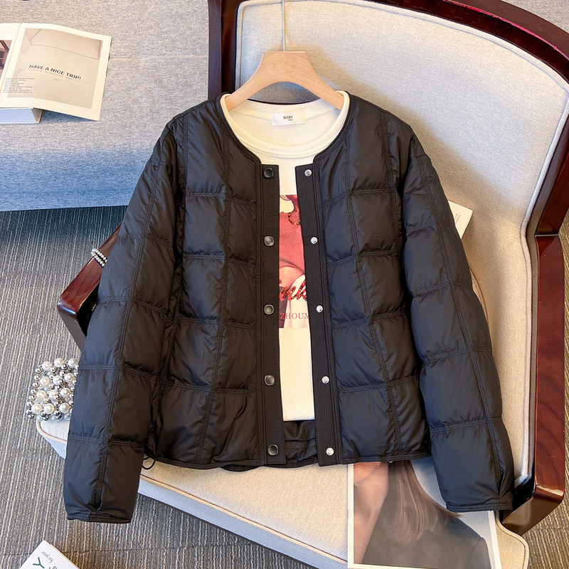 Stunning Black New National Standard 90% White Duck down Collarless Checkered Puffer Jacket for Women, 2025 Winter New Model Coat Stunning Black New National Standard 90% White Duck down Collarless Checkered Puffer Jacket for Women, 2025 Winter New Model Coat