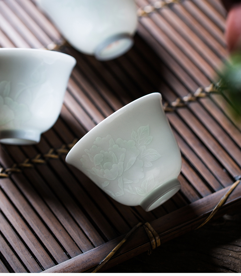 Jingdezhen carving kung fu tea cup single CPU master cup small ceramic sample tea cup individual cup male woman pure manual