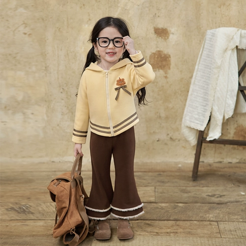 Чен Дажу Сяо Окейд, детский колледж Ветром, женская осенняя мода 2024 Новая детская западная куртка