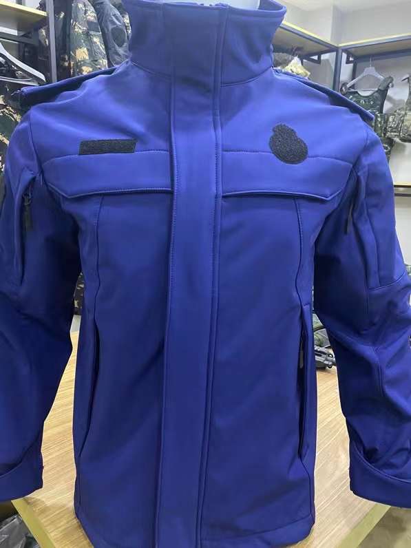 2022 new fire jacket spring and autumn hooded jacket casual top thin waterproof windproof men's jacket