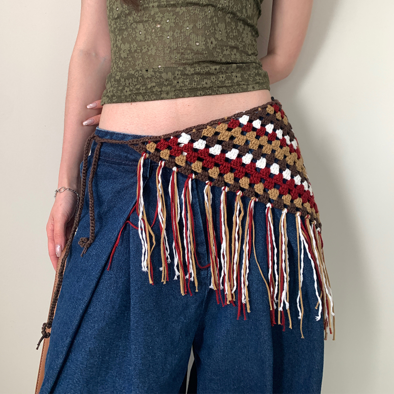 Sichuan-Tibet Travel Woven Tassel Triangle Scarf for Women, Niche Bohemian Layered Hip Scarf, Ethnic Style Waist Belt Decoration