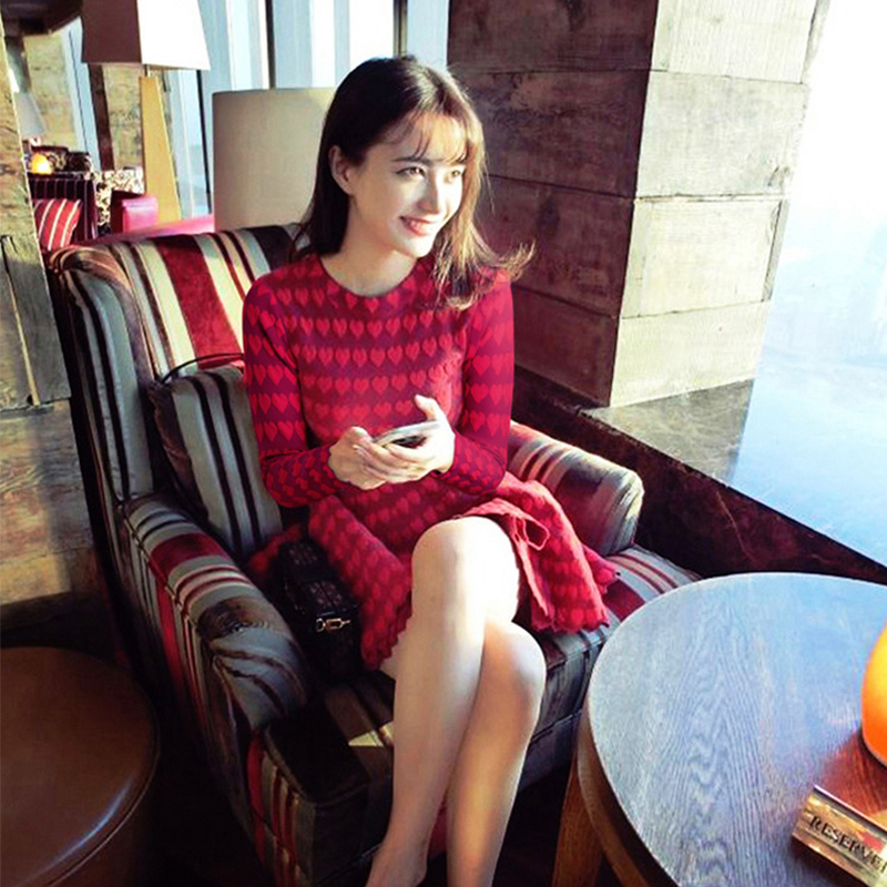 Celebrity style knitted dress female celebrity engagement dress 2020 autumn and winter temperament thin red sweater bottoming skirt