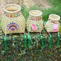  Ethnic style bamboo woven fish basket decoration Childrens tea picking drama photography dance props Handmade small back basket Bamboo products
