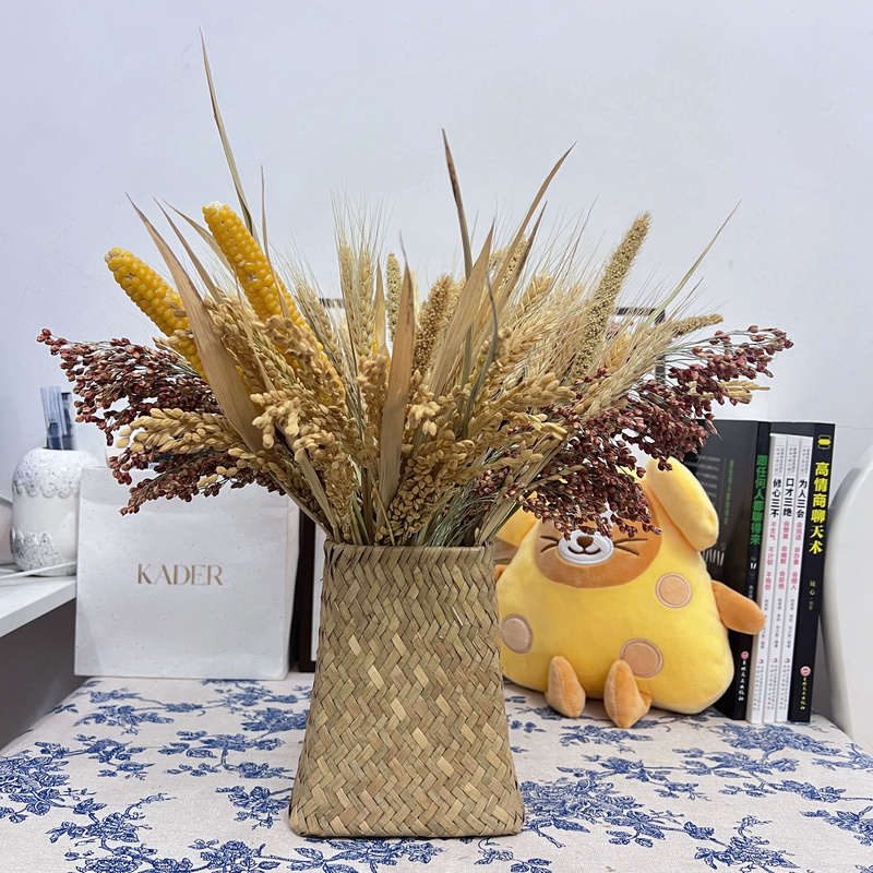 Natural and Real Grains, Rice, Wheat Ears, Millet, Corn, Sorghum, Dried Flowers, Bouquet, Rural Scenery, Abundant Harvest Decoration