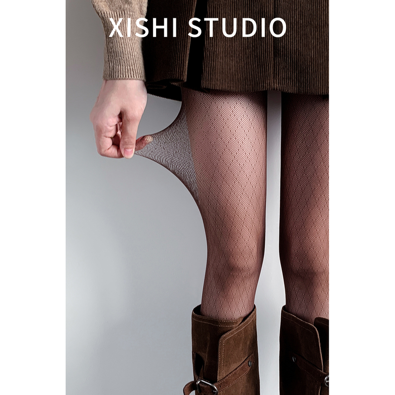 The Secret of the Perfect Legs~ Brown Diamond-Patterned Fishnet Stockings for Women, Thin Spring/Summer Pantyhose, Snag-Resistant Tights The Secret of the Perfect Legs~ Brown Diamond-Patterned Fishnet Stockings for Women, Thin Spring/Summer Pantyhose, Snag-Resistant Tights