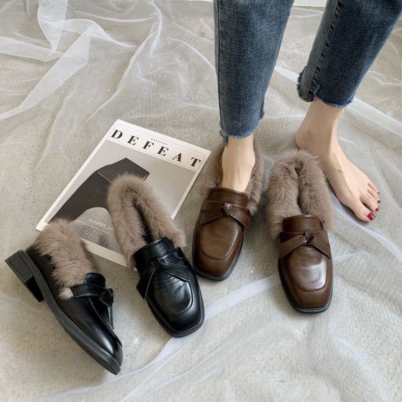 Fur Shoes Woman Autumn Winter Outwear 2021 New exploits net red One foot pedal plus suede Bean Shoes Coarse Heel Small Leather Shoes