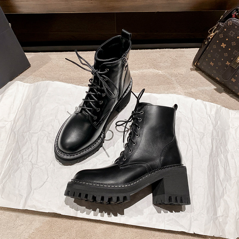 Martin boots Inn Wind 2021 Autumn winter new plus velvet thick bottom heightening black coarse heels Short Boots Children