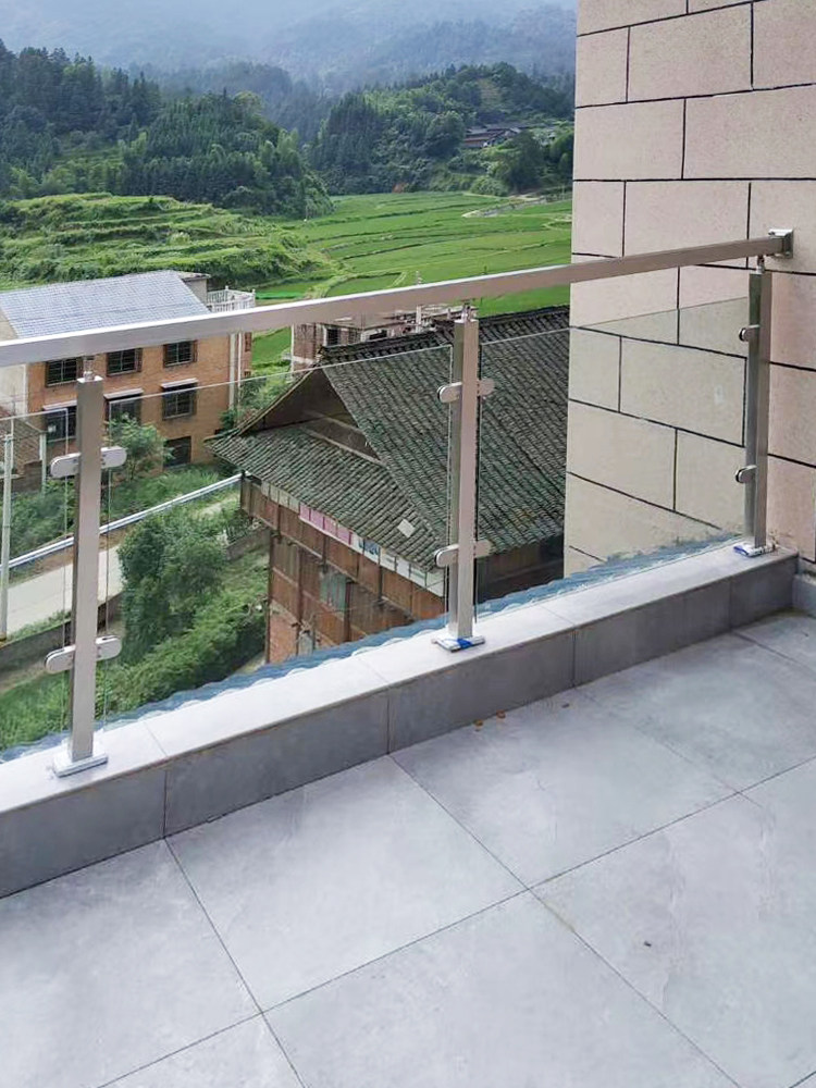 Lengthened fish mouth clip indoor and outdoor stair column square tube stainless steel glass guardrail fence attic modern railing
