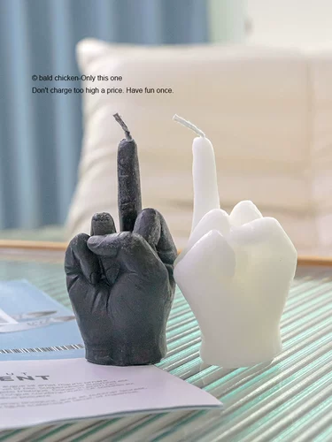 Лысная курица!«Скучный, отправить та аромат среднего пальца» творческий и забавный подарок на работу настольного стола