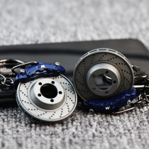 Personality BMW M2M3M4M5M6 Brake Disc Key Button Retrofit M Caliper Keychain BMW Ornament Creative Pendant