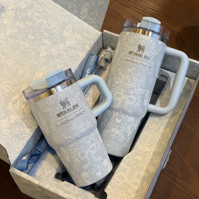 [Gift Box Edition] Stanley X Loveshackfancy Collaboration Small Straw Cup - 20oz