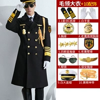 Пальто с меховым воротником и планками на рукавах + 10 аксессуаров - белый чехол