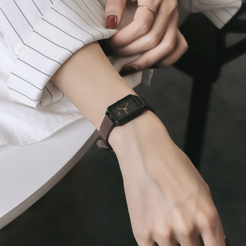 Goldie Watch for Women, Niche Light Luxury, Simple and Elegant, Fashionable for Girls and Students, Compact and Exquisite Quartz Watch Goldie Watch for Women, Niche Light Luxury, Simple and Elegant, Fashionable for Girls and Students, Compact and Exquisite Quartz Watch