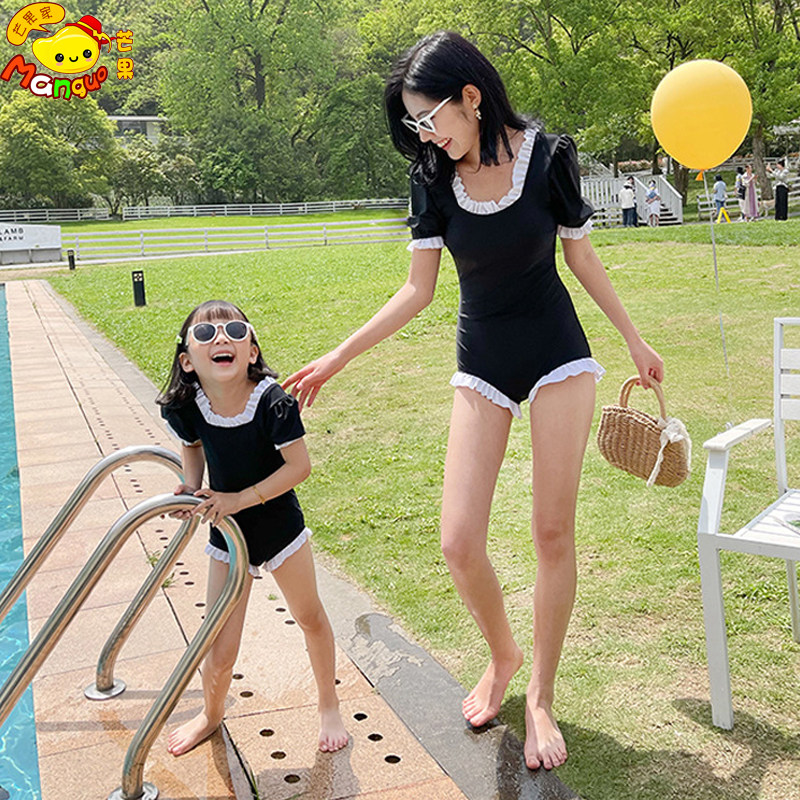 Korean version of ins style parent-child mother and daughter child swimsuit one-piece children short-sleeved sunscreen cute baby holiday swimsuit