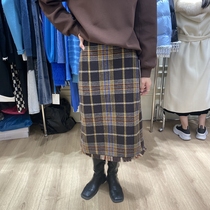 2021 autumn and winter new DT Korean version design sense niche high waist and thin plaid skirt plaid mid-length A-line skirt