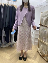 2022 spring new mootea Korean version of the temperament design sense niche one button long-sleeved small fragrance coat womens tide