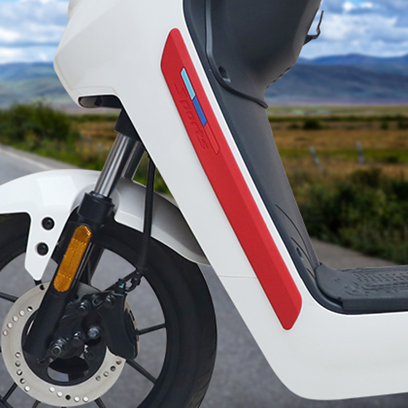 9th electric car sticker anti-crash silicone strip calf Yidi aima electric car universal anti-scraping and anti-scratcher