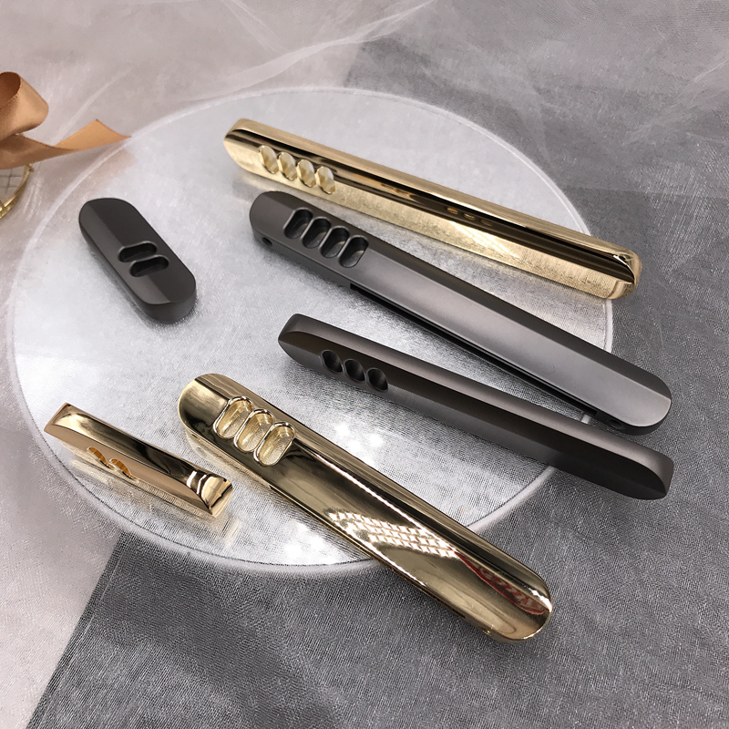 Modern minimalist light and luxurious bedroom shoe cabinet handles Nordic bathroom clothes overall cupboard door Single-hole kitchen drawers Long handle