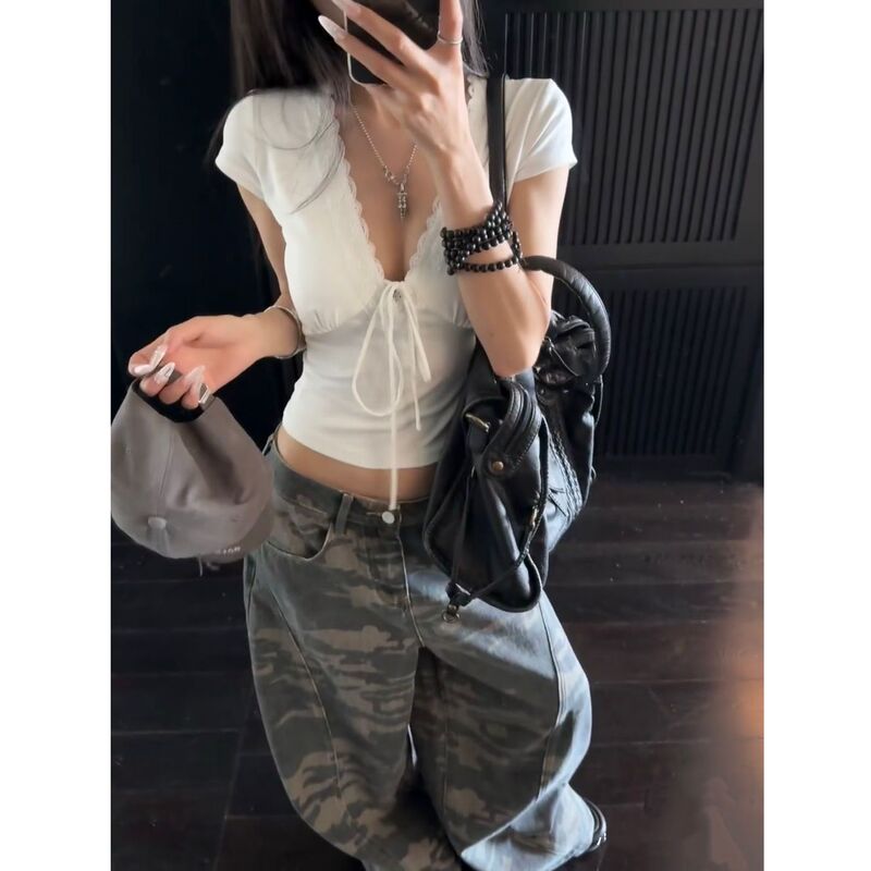 French White Lace-Trimmed Sexy Deep V-Neck Lace-Up Short-Sleeved T-Shirt for Women 2026 Summer Short Slimming Navel-Baring Top