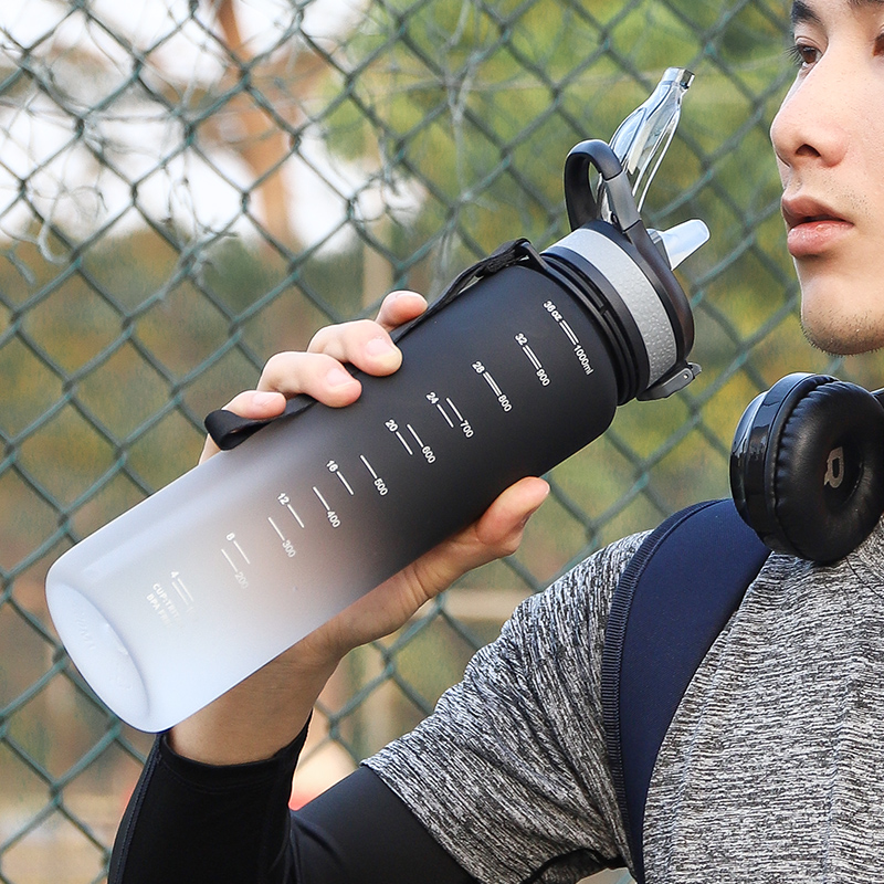 Students go to school special straw water cup children's summer cup plastic water bottle high-value large-capacity sports water bottle