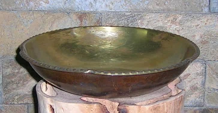 Carpenter bronze ware pure copper candy disc hand hammer artificial plum edge real beauty parochio #2835