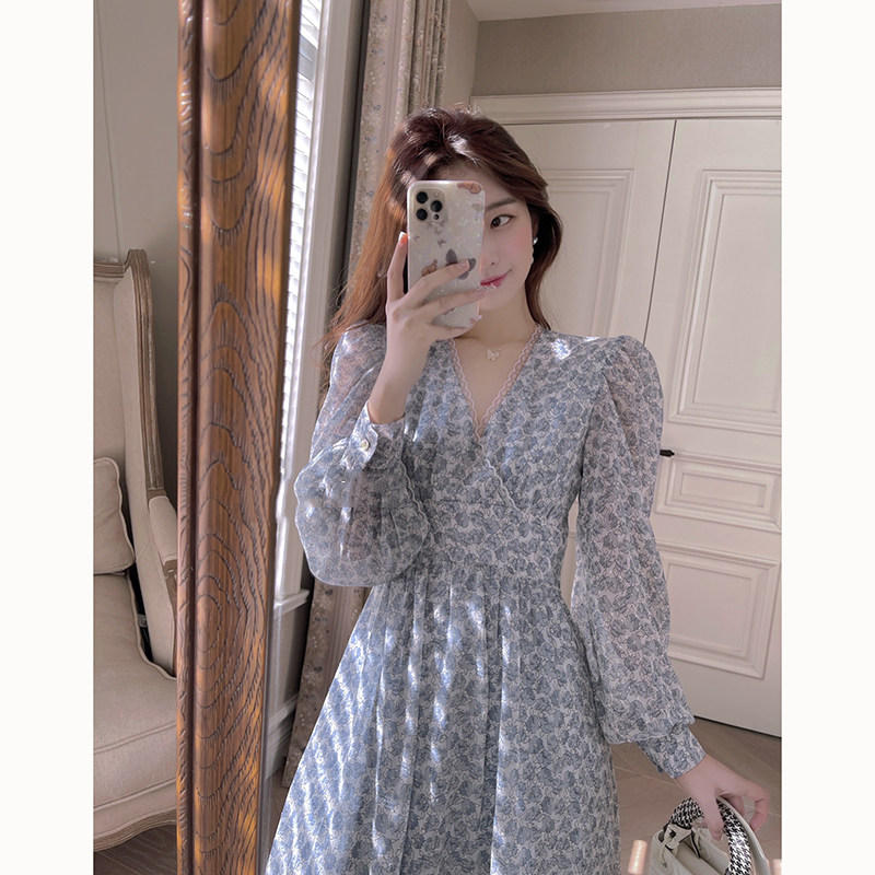 2021 Early Autumn New Fairy Tea Hysteria Style Retro Blue Gentleness Temperament Crushed Snowspinning Early Romance Dress