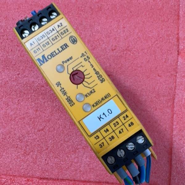 Negotiable Price Esr5-Nv3-30 Moeller Safety Relay Industrial Control Parts Repair