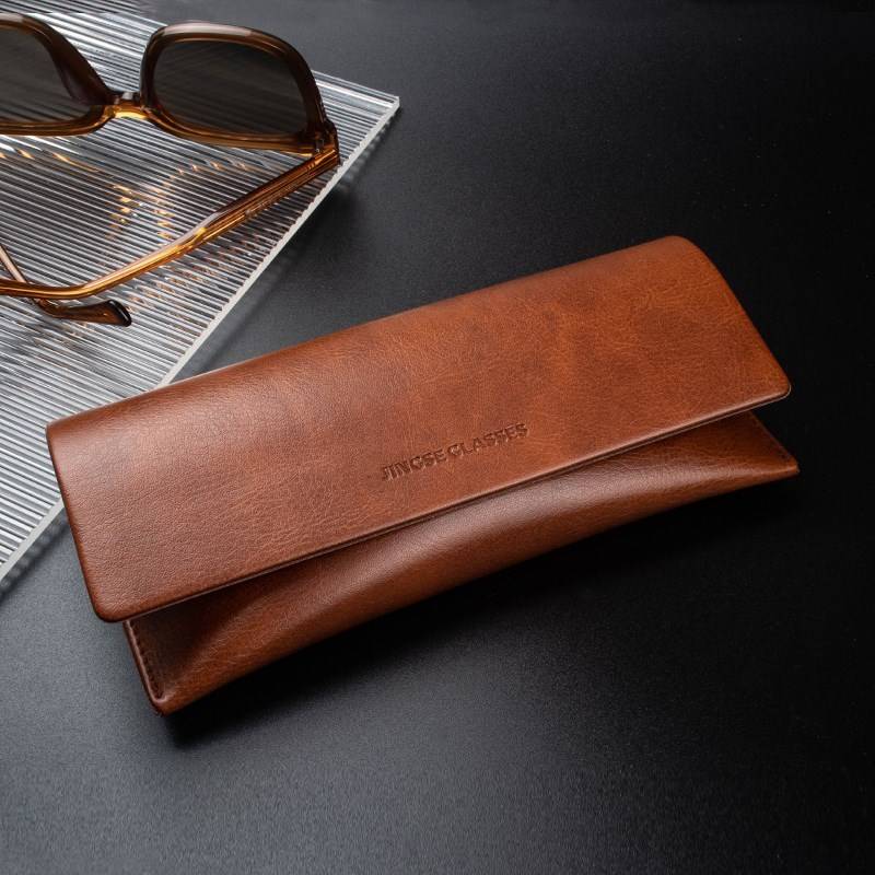 Sunglasses Case for Women, Anti-Pressure, High-End, Portable Glasses Case for Men, Large Capacity Gm Sunglasses Case, Creative Myopia Case That Can Be Hung