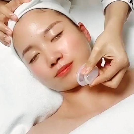 Tarro de silicona para belleza facial, tarro para caminar facial, tarro deslizante suave que absorbe la humedad, tarro fácil para niños pequeños, artefacto doméstico para raspar y masajear
